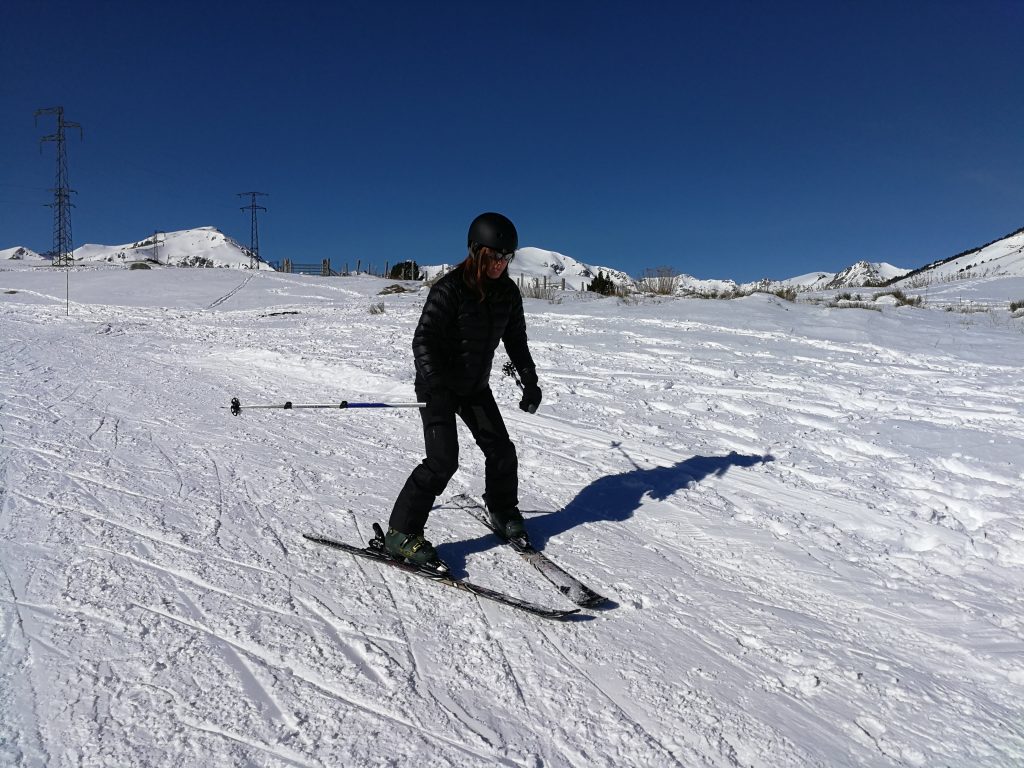 Natalia esquiando